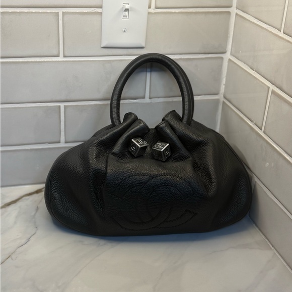 Black Leather Handbag - Picture 1 of 8